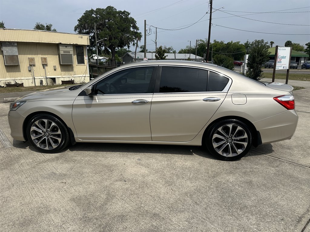 2015 Honda Accord - $15,998