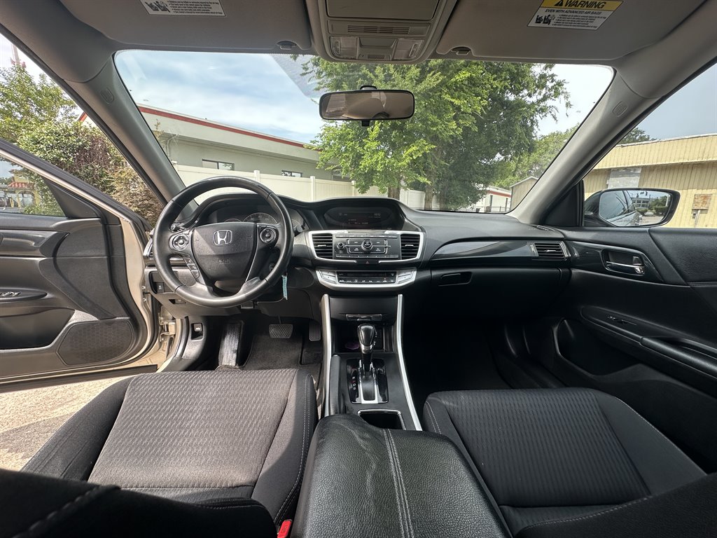 2015 Honda Accord - $15,998