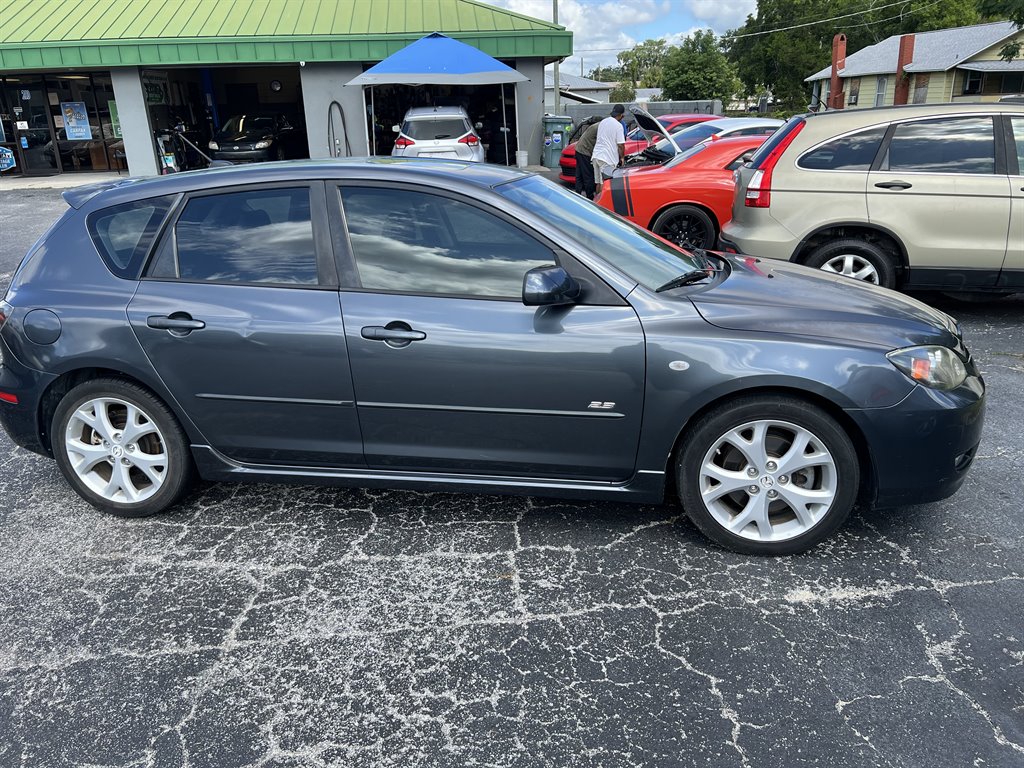 2009 MAZDA MAZDA3 - $8,995