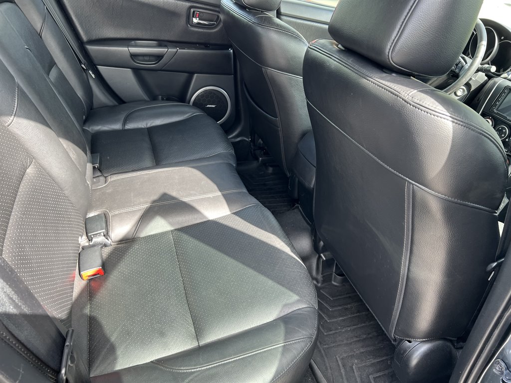 2009 MAZDA MAZDA3 - $8,995
