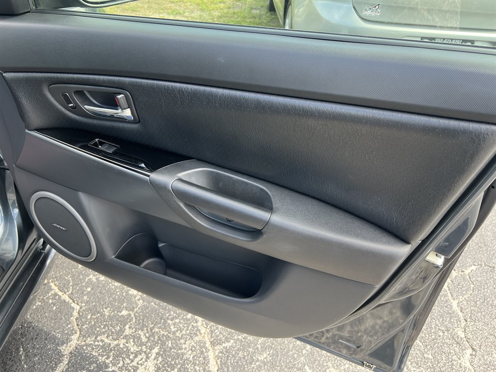 2009 MAZDA MAZDA3 - $8,995