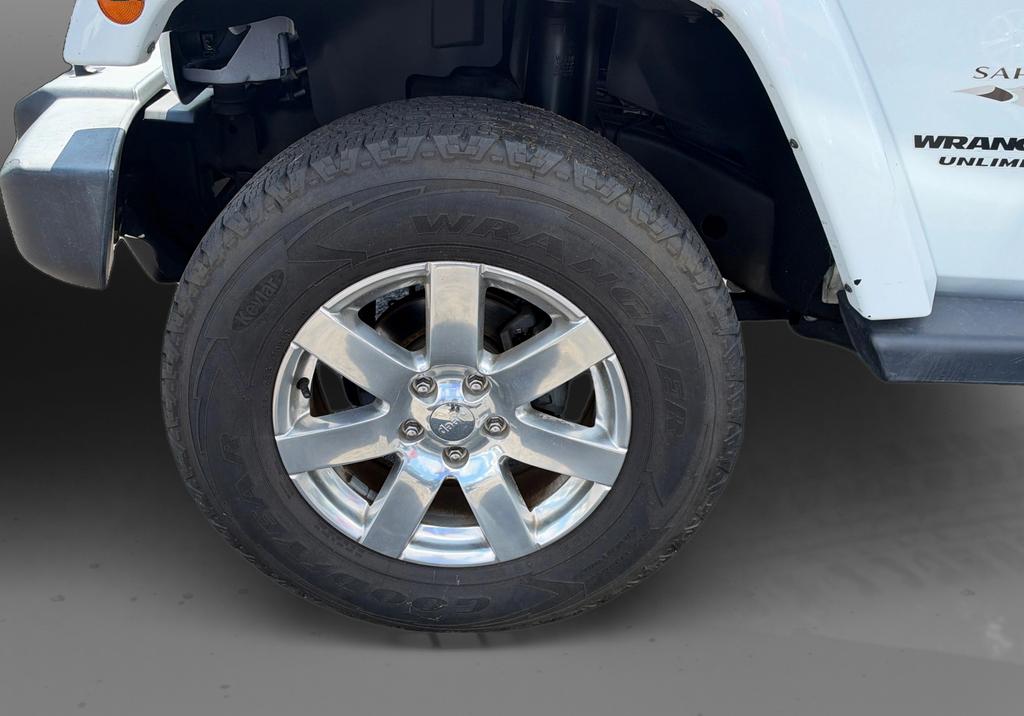 2017 Jeep Wrangler - $28,595