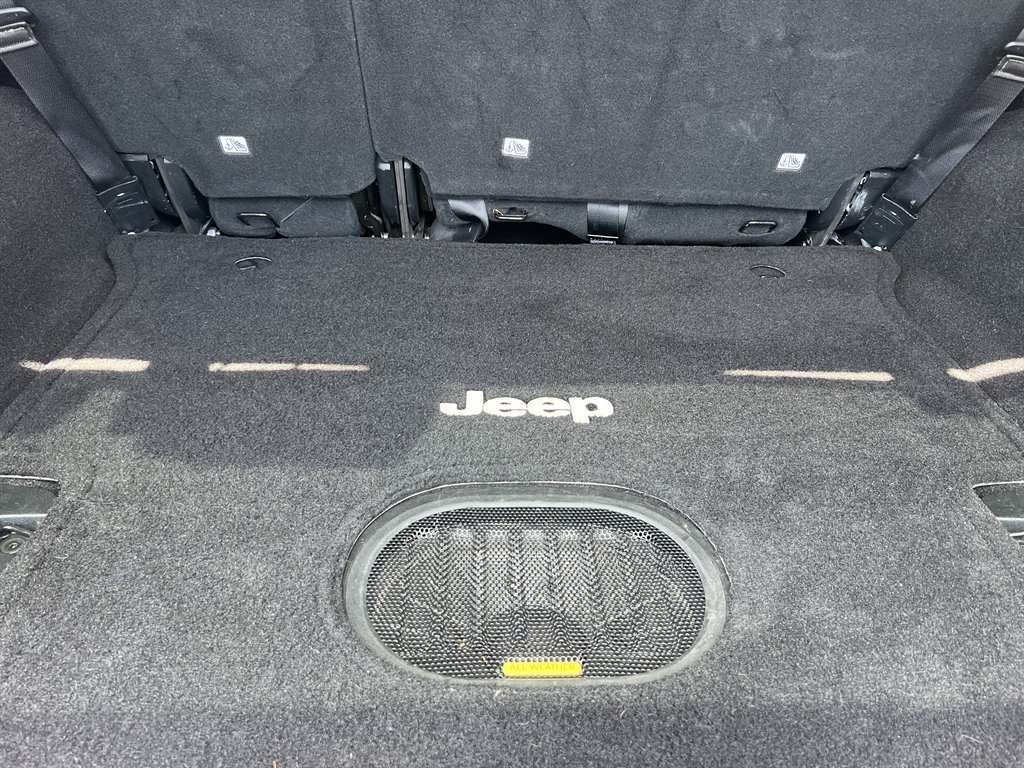 2017 Jeep Wrangler - $28,595