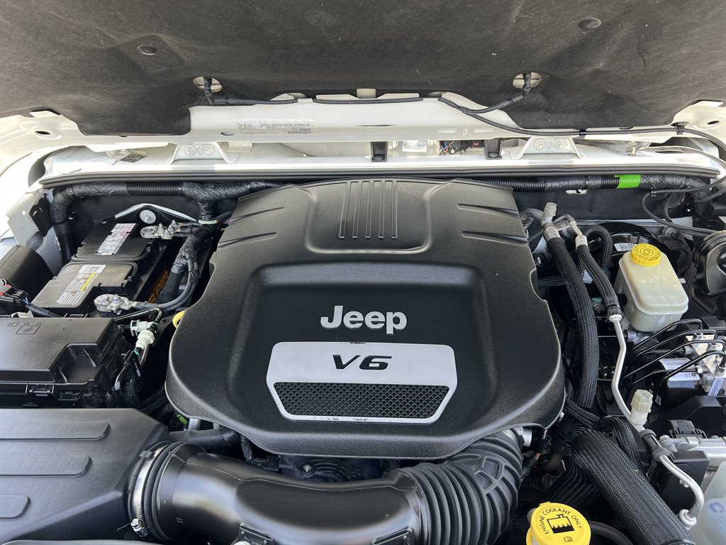 2017 Jeep Wrangler - $28,595