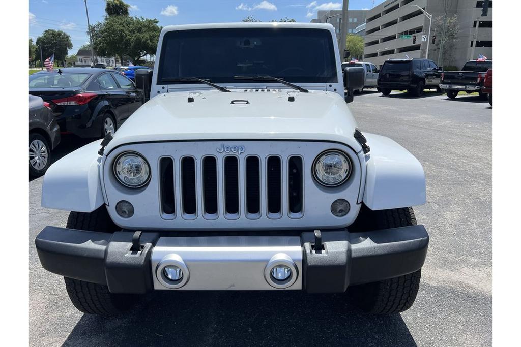 2017 Jeep Wrangler - $28,595