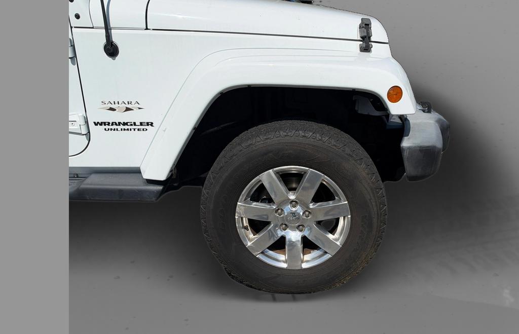 2017 Jeep Wrangler - $28,595