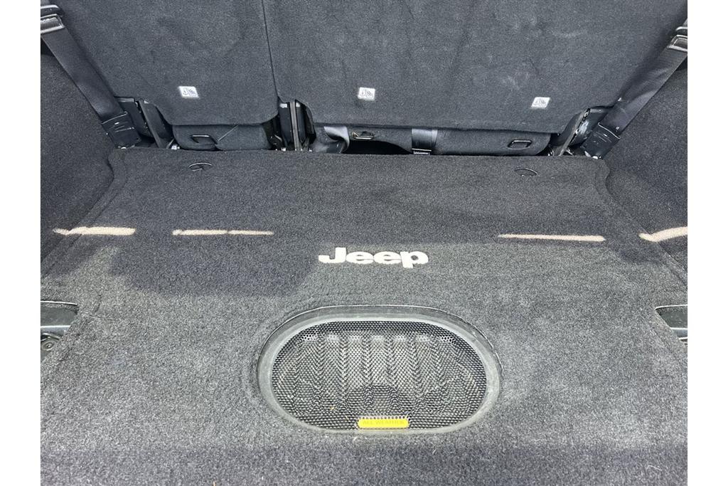 2017 Jeep Wrangler - $28,595
