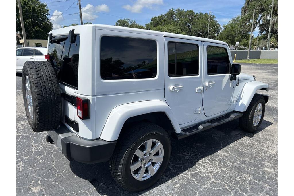 2017 Jeep Wrangler - $28,595
