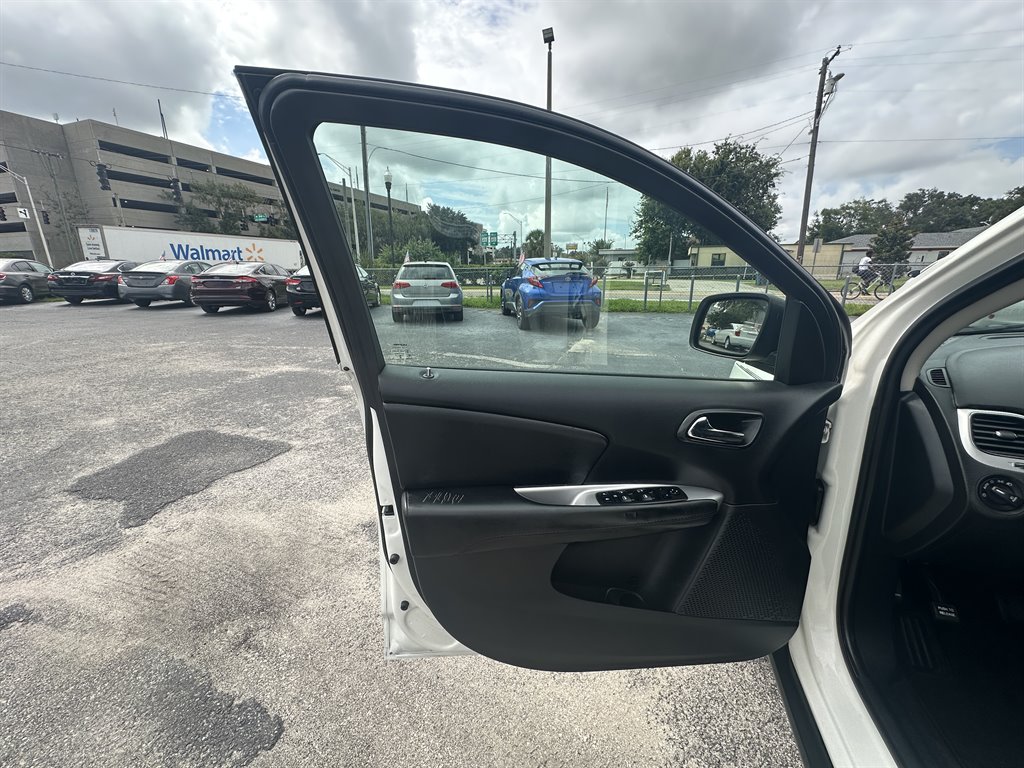 2019 Dodge Journey - $9,999