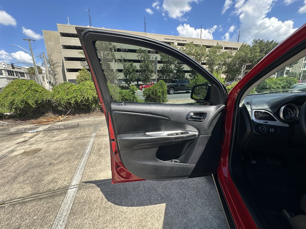2013 Dodge Journey - $7,500