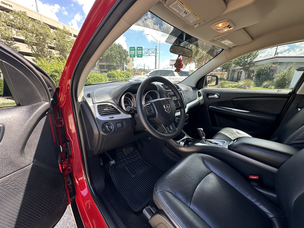 2013 Dodge Journey - $7,500