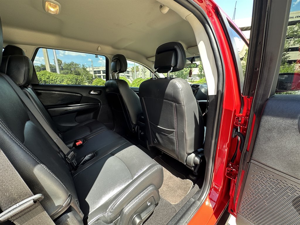 2013 Dodge Journey - $7,500