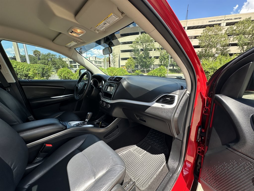 2013 Dodge Journey - $7,500