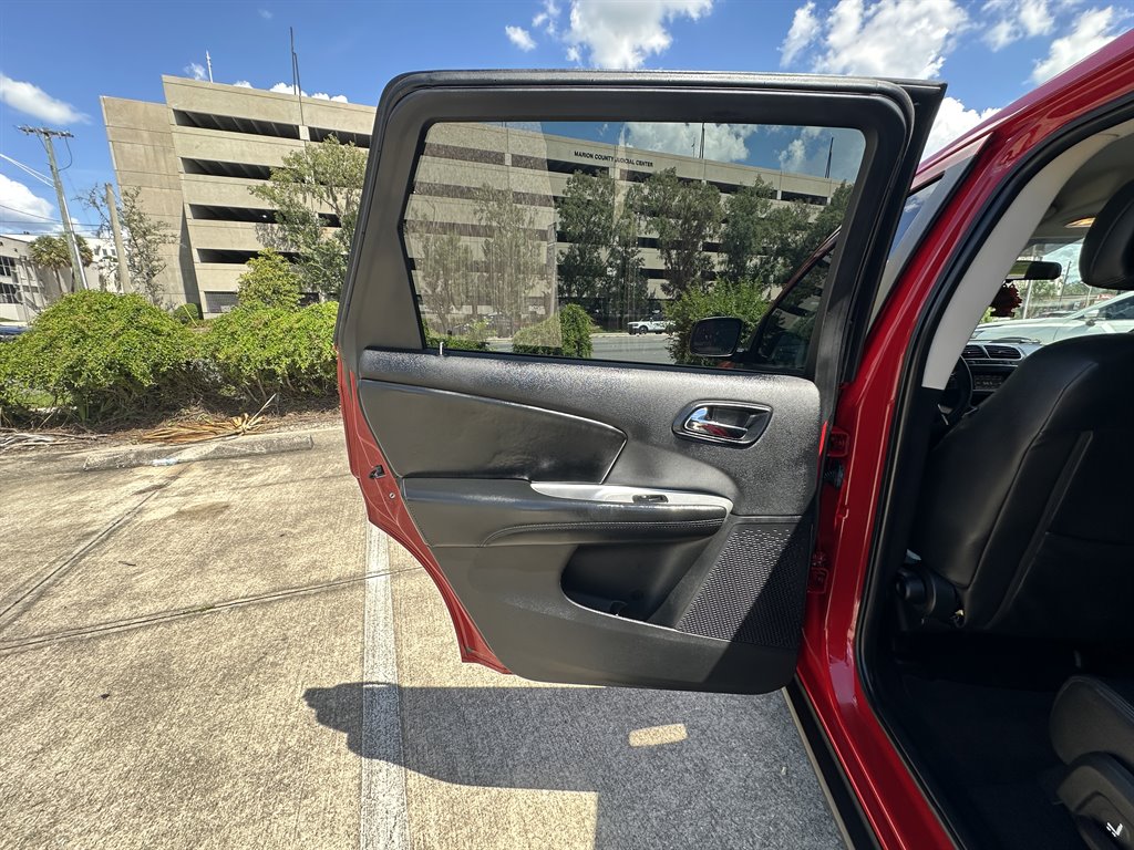 2013 Dodge Journey - $7,500