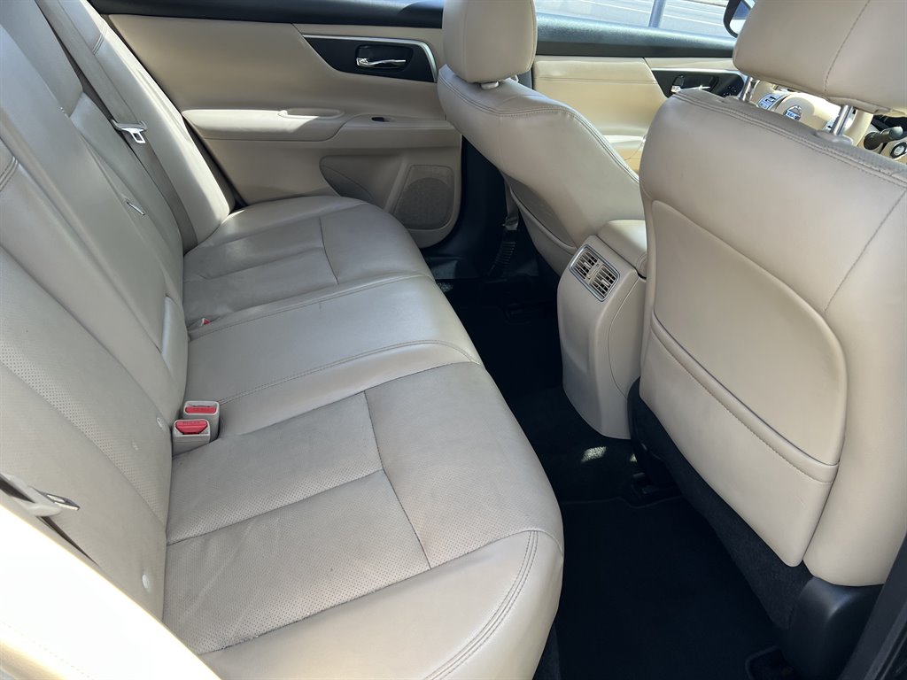 2018 Nissan Altima - $12,998
