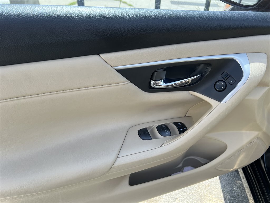 2018 Nissan Altima - $12,998