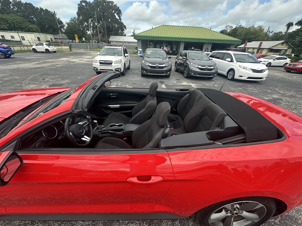 2017 Ford Mustang - $24,795