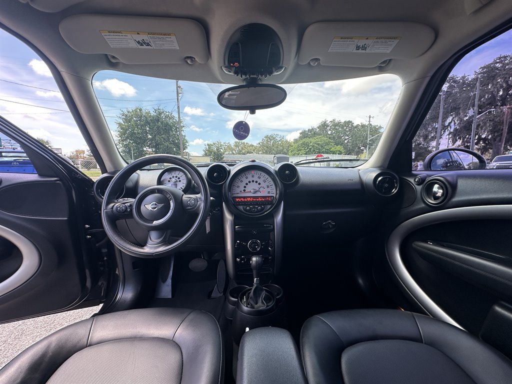 2014 MINI Countryman - $10,998