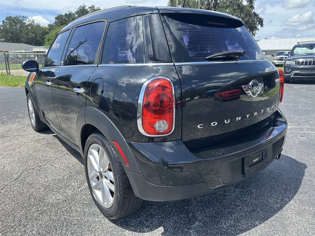 2014 MINI Countryman - $10,998