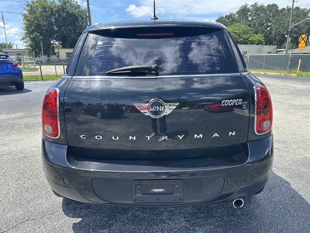 2014 MINI Countryman - $10,998