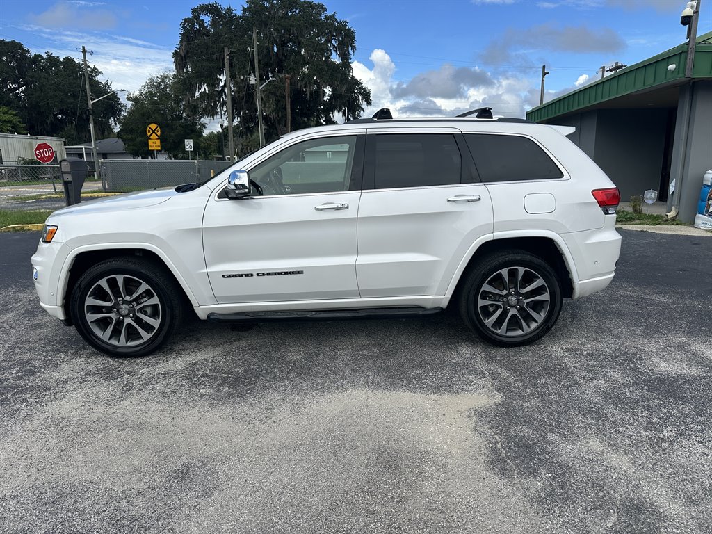 2017 Jeep Cherokee - $13,800