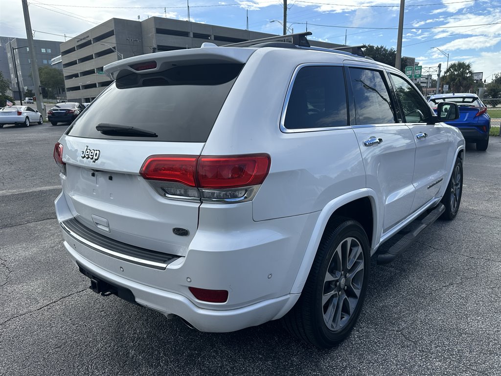 2017 Jeep Cherokee - $13,800