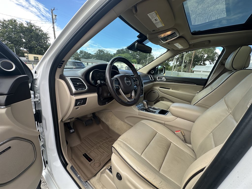 2017 Jeep Cherokee - $13,800