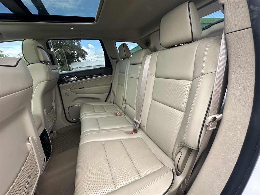 2017 Jeep Cherokee - $13,800