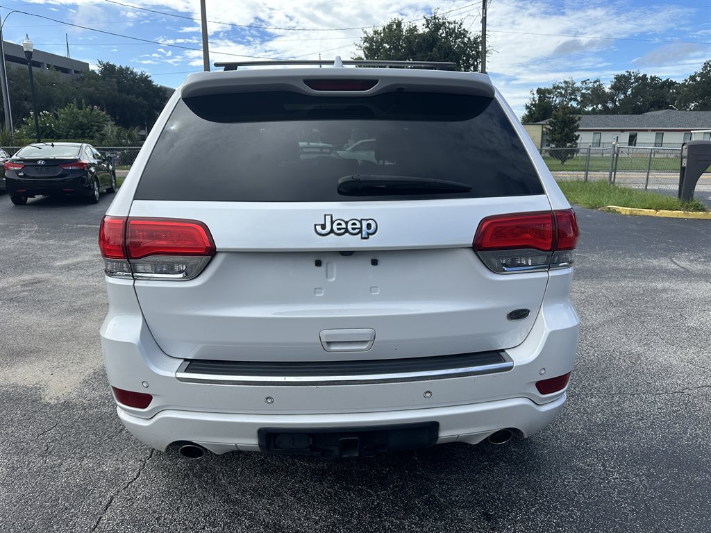2017 Jeep Cherokee - $13,800