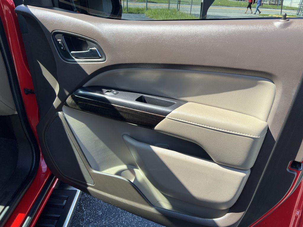 2015 GMC Canyon - $21,600