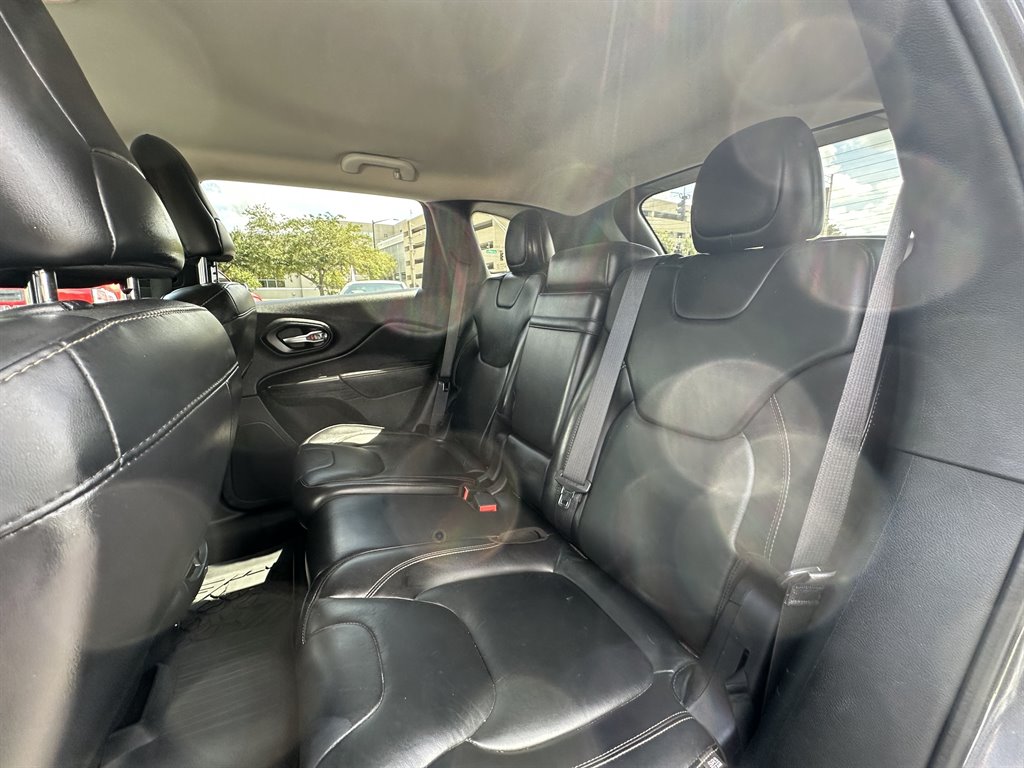 2016 Jeep Cherokee - $13,820