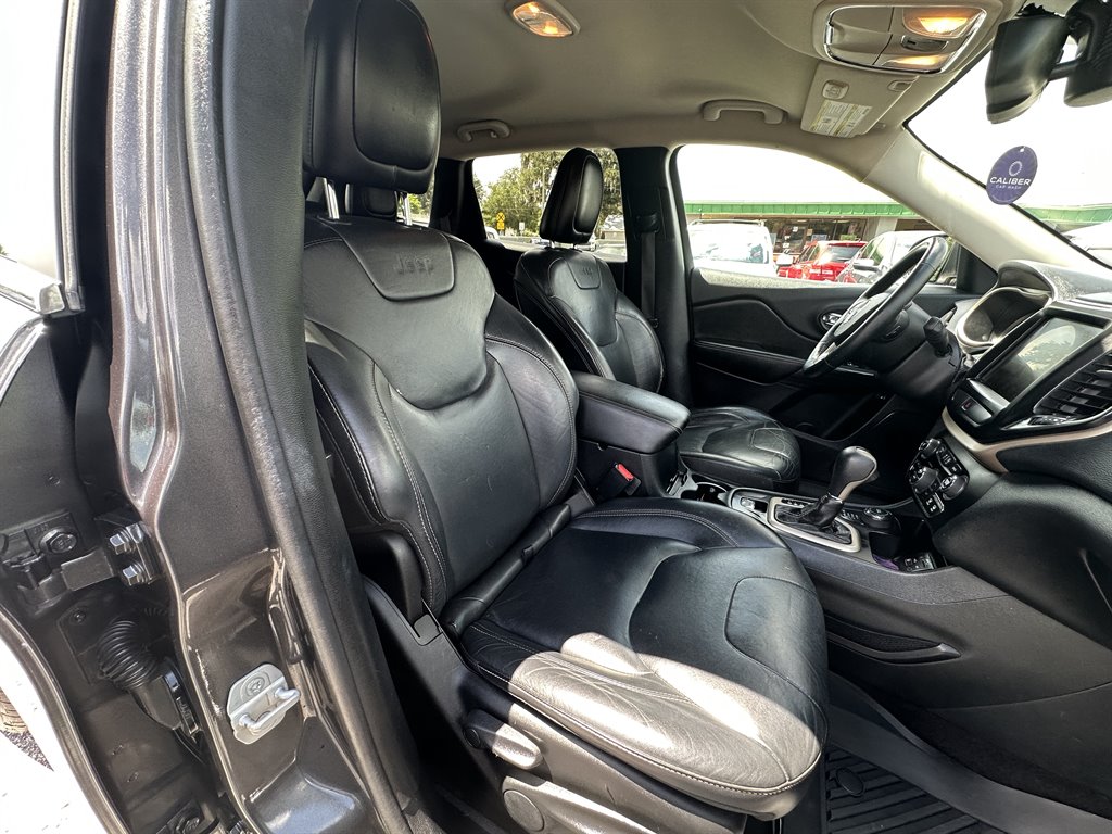 2016 Jeep Cherokee - $13,820