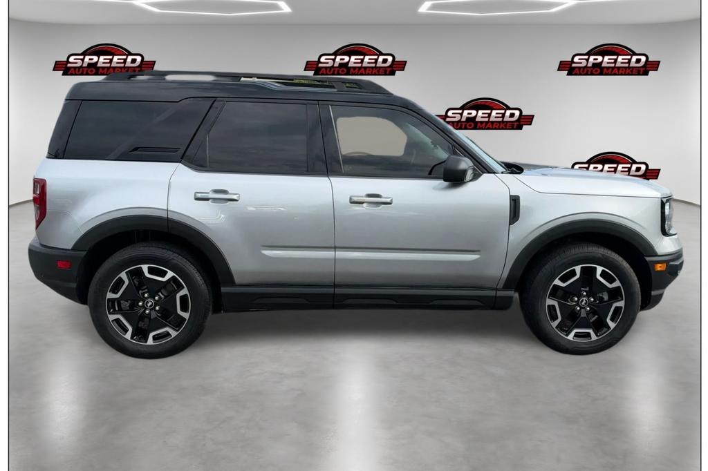 2022 Ford Bronco - $37,270
