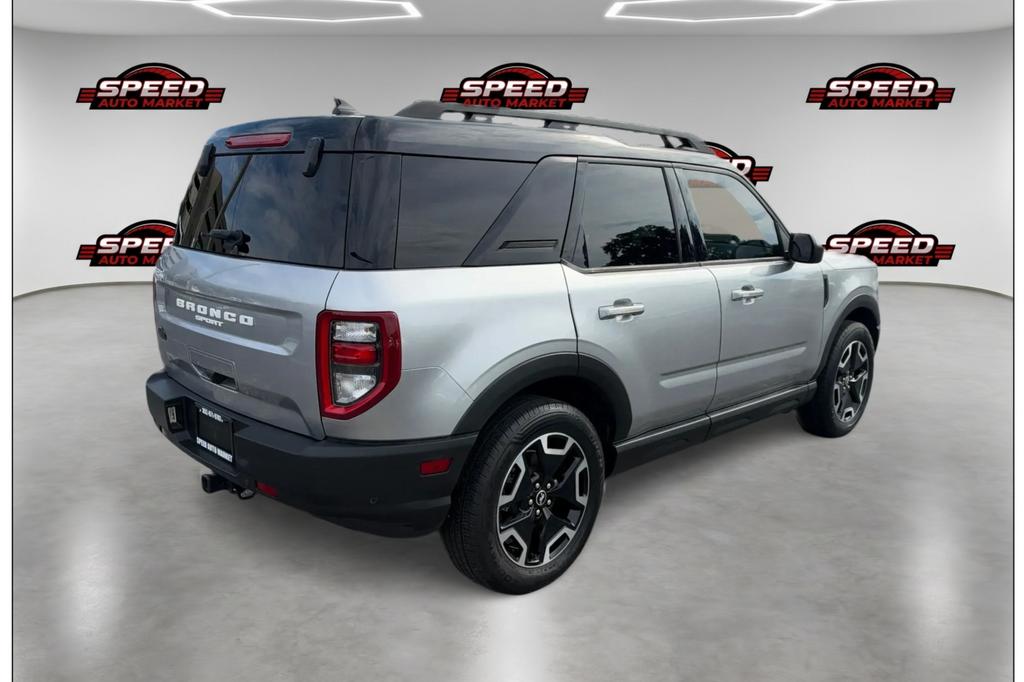2022 Ford Bronco - $37,270
