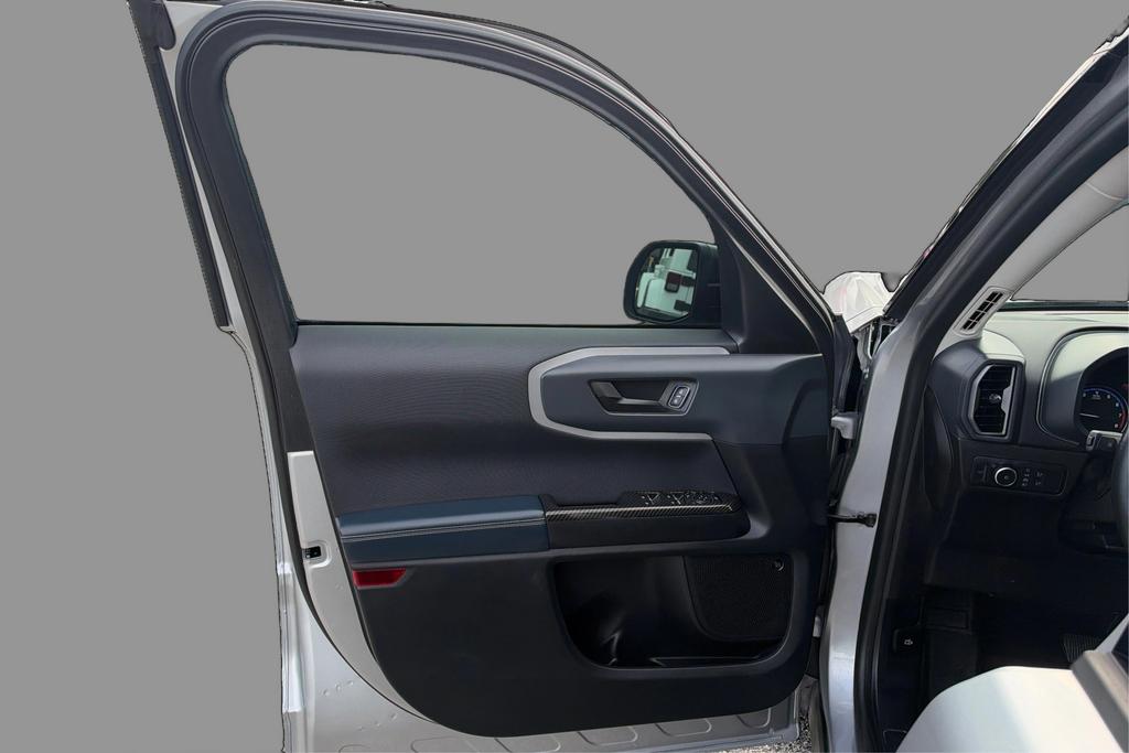 2022 Ford Bronco - $37,270