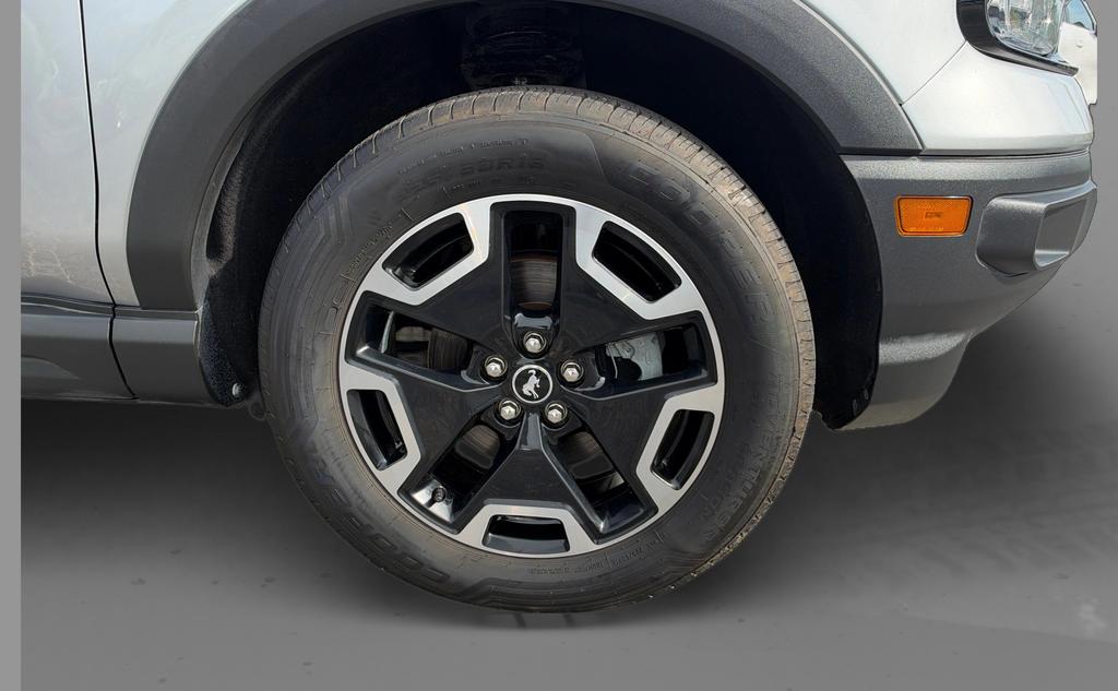 2022 Ford Bronco - $37,270