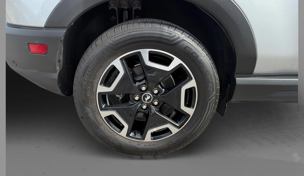 2022 Ford Bronco - $37,270