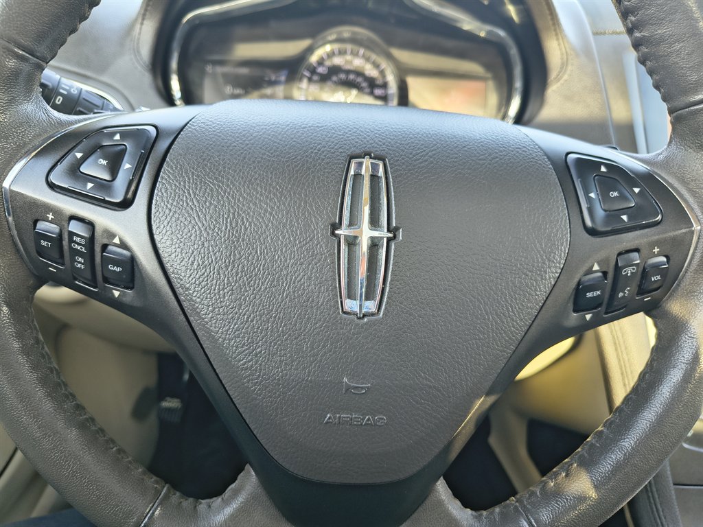 2019 Lincoln MKT