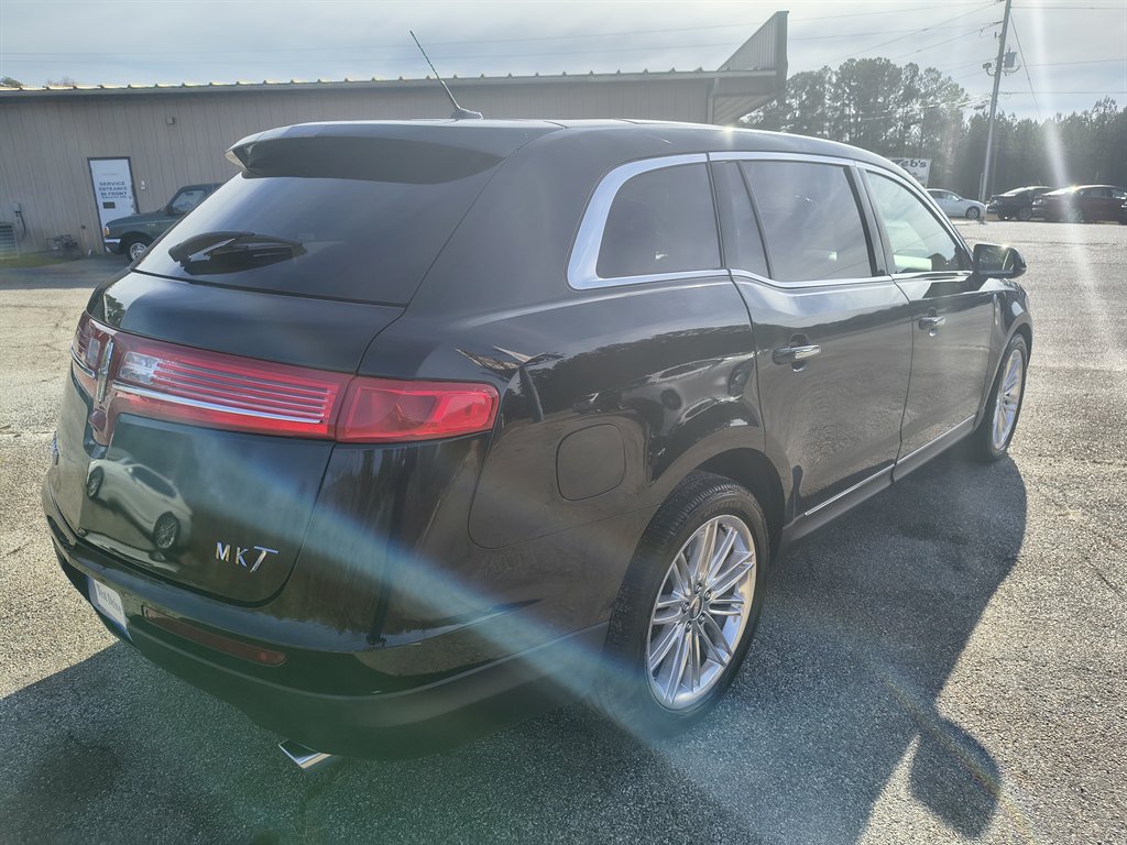 2019 Lincoln MKT