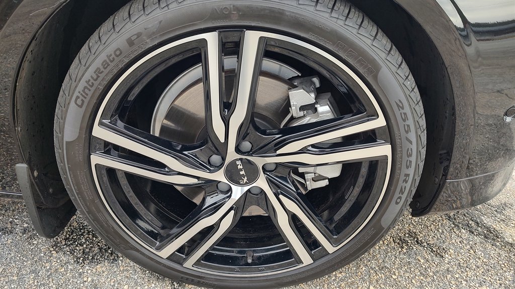 2020 Volvo S60 - $22,500