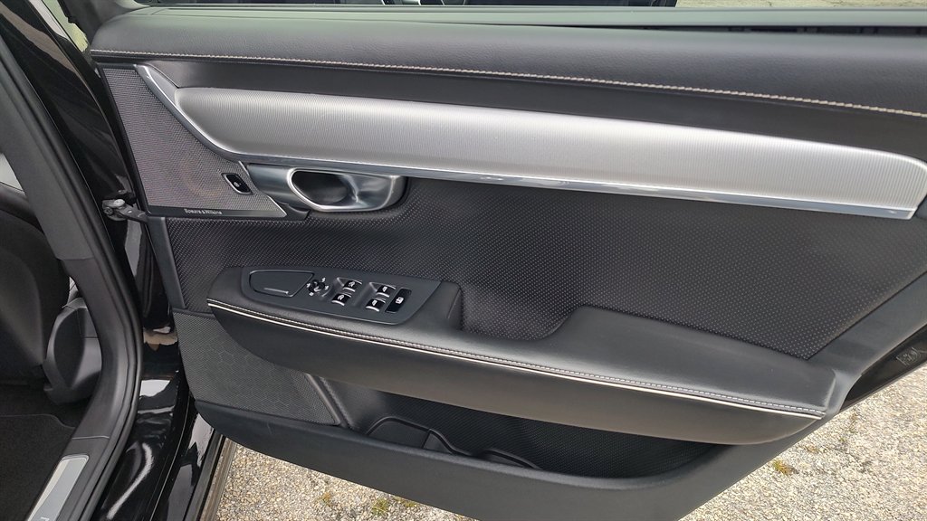 2020 Volvo S60 - $22,500