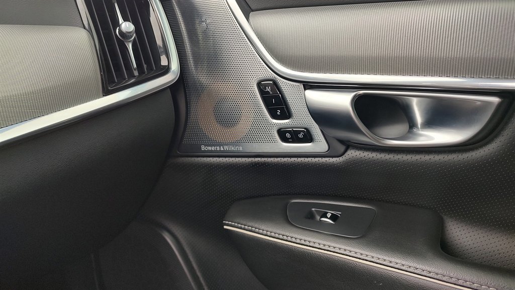 2020 Volvo S60 - $22,500