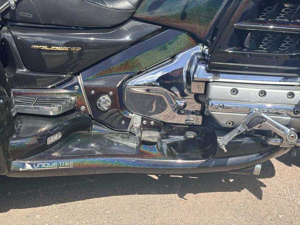 2003 Honda Gold Wing - $12,600
