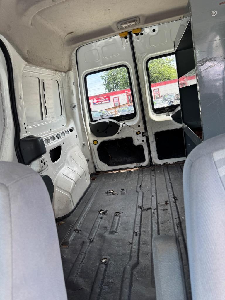 2012 Ford Transit Connect - $4,199