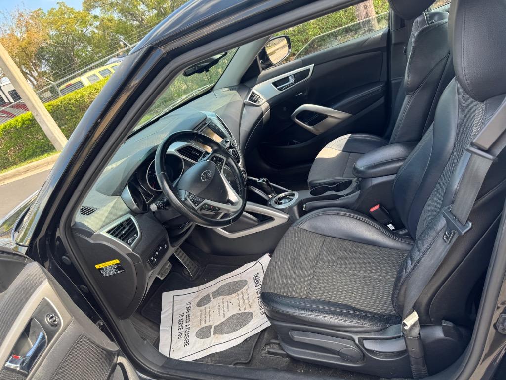 2014 Hyundai Veloster - $4,200