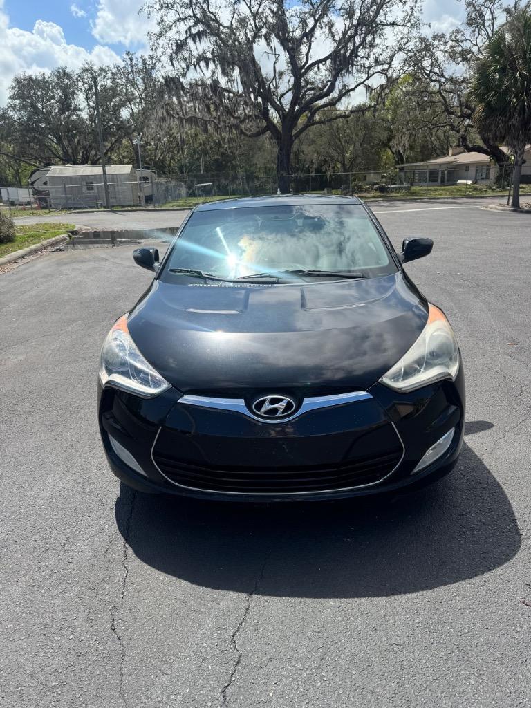 2014 Hyundai Veloster - $4,200