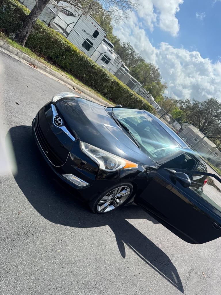 2014 Hyundai Veloster - $4,200