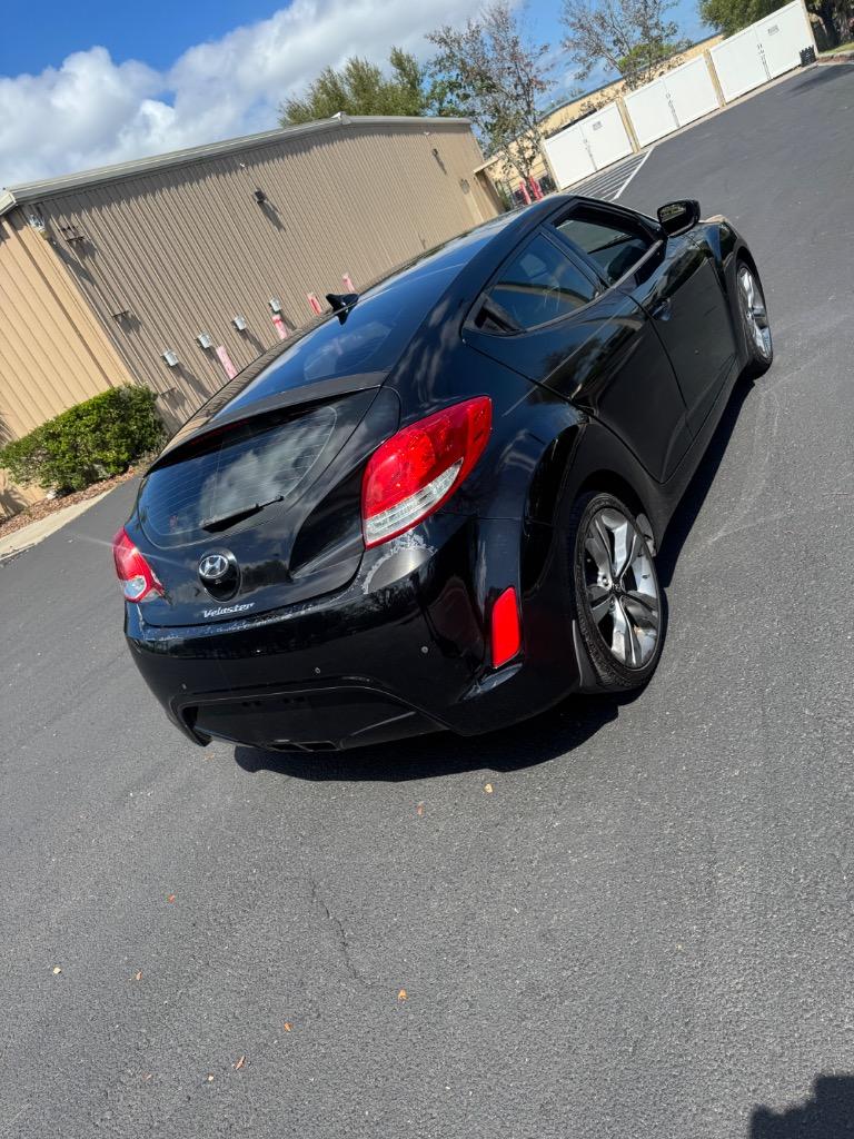 2014 Hyundai Veloster - $4,200