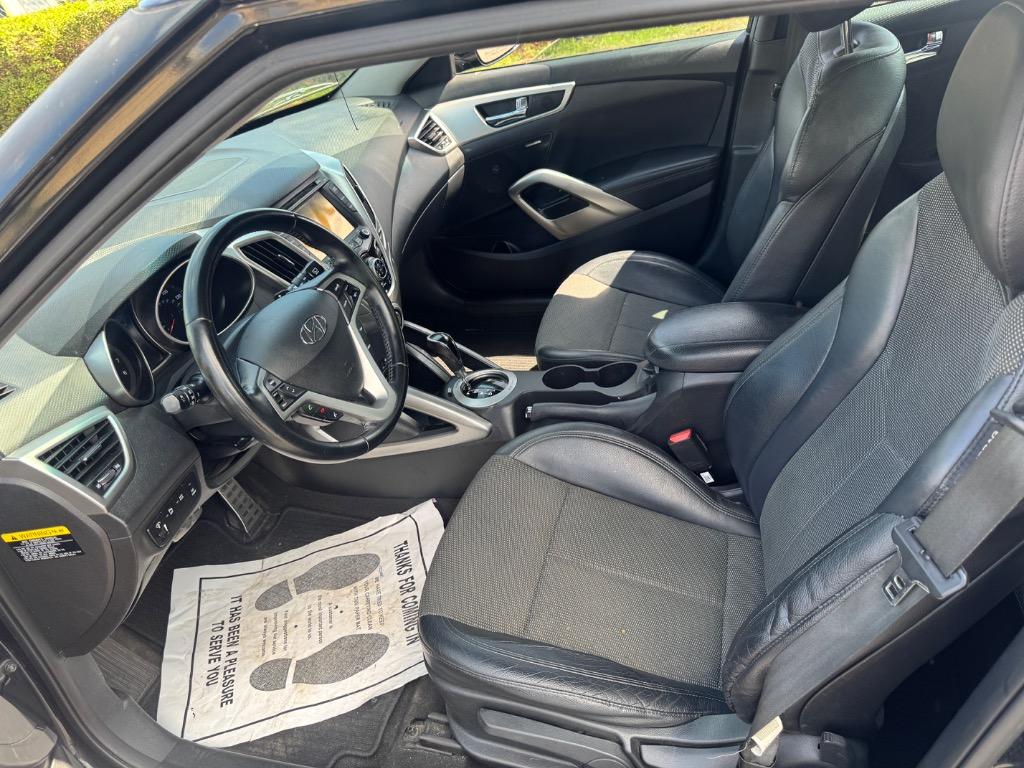 2014 Hyundai Veloster - $4,200