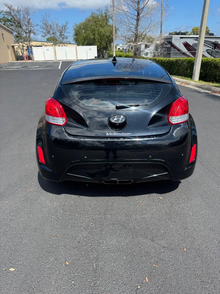 2014 Hyundai Veloster - $4,200